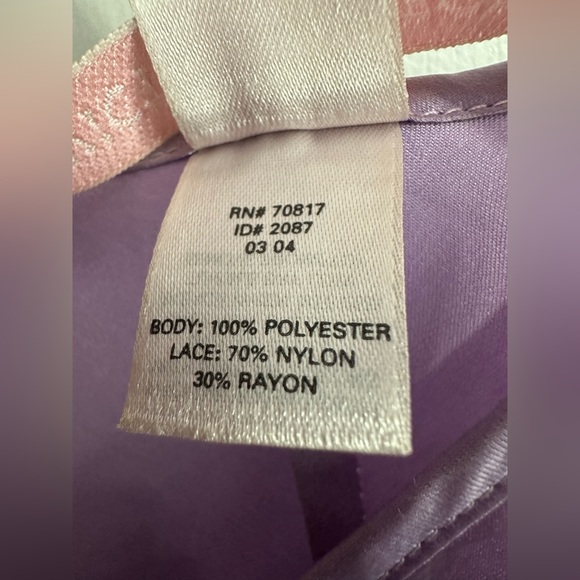 Victoria’s Secret Lavender Satin Lace Nightie Nightgown Vintage Lingerie  MEDIUM - Picture 4 of 6